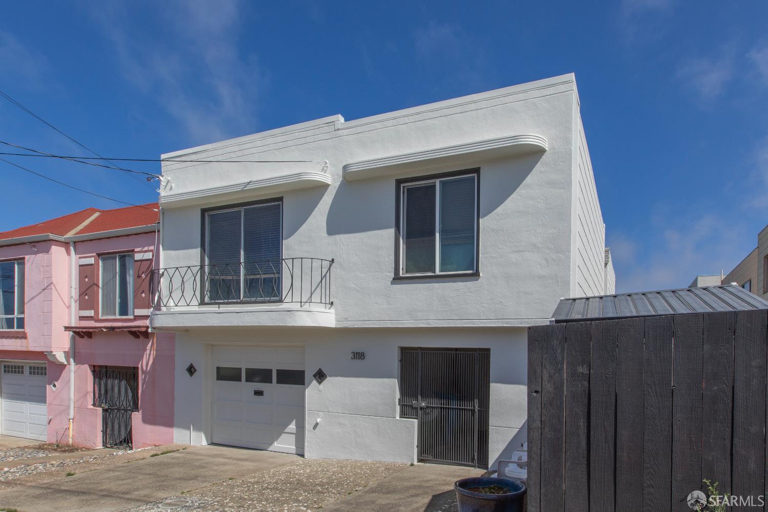 3118 Rivera Street