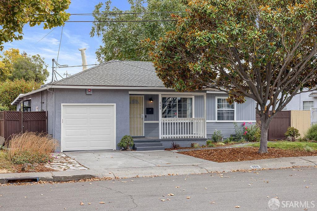 688 Garside Court