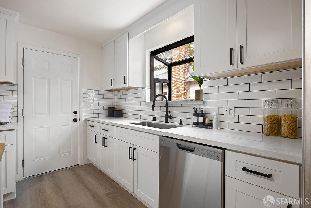 688 Garside Court