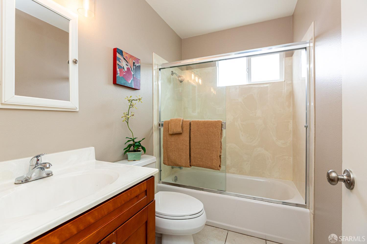 3811 Madera Way