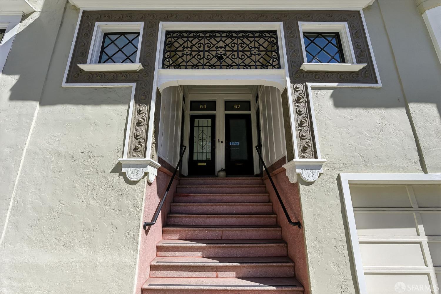 66 Pleasant Street