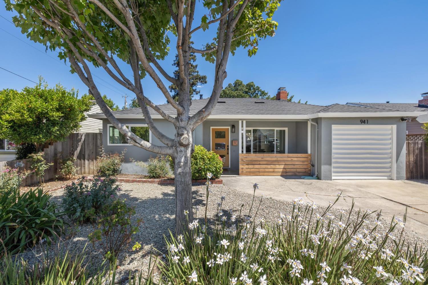 941 Norton Street
