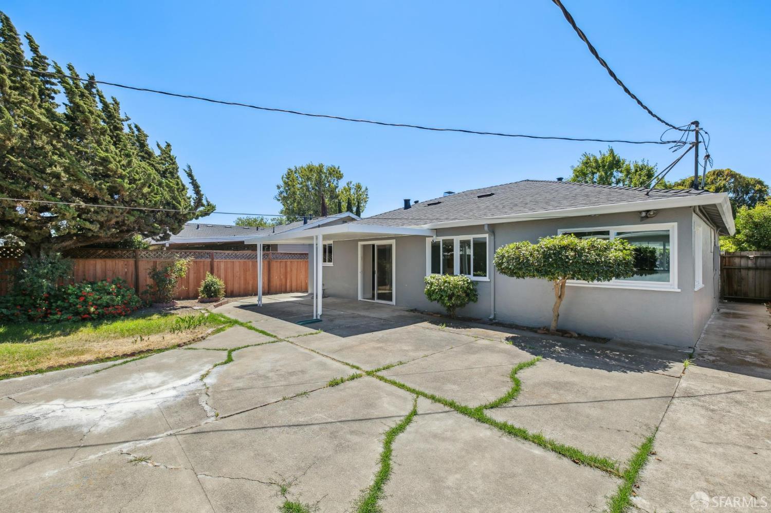 941 Norton Street