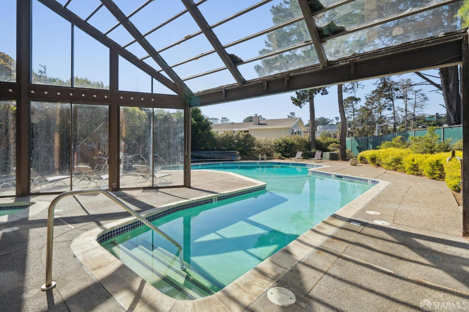 208 N Lake Merced Hills # 1E