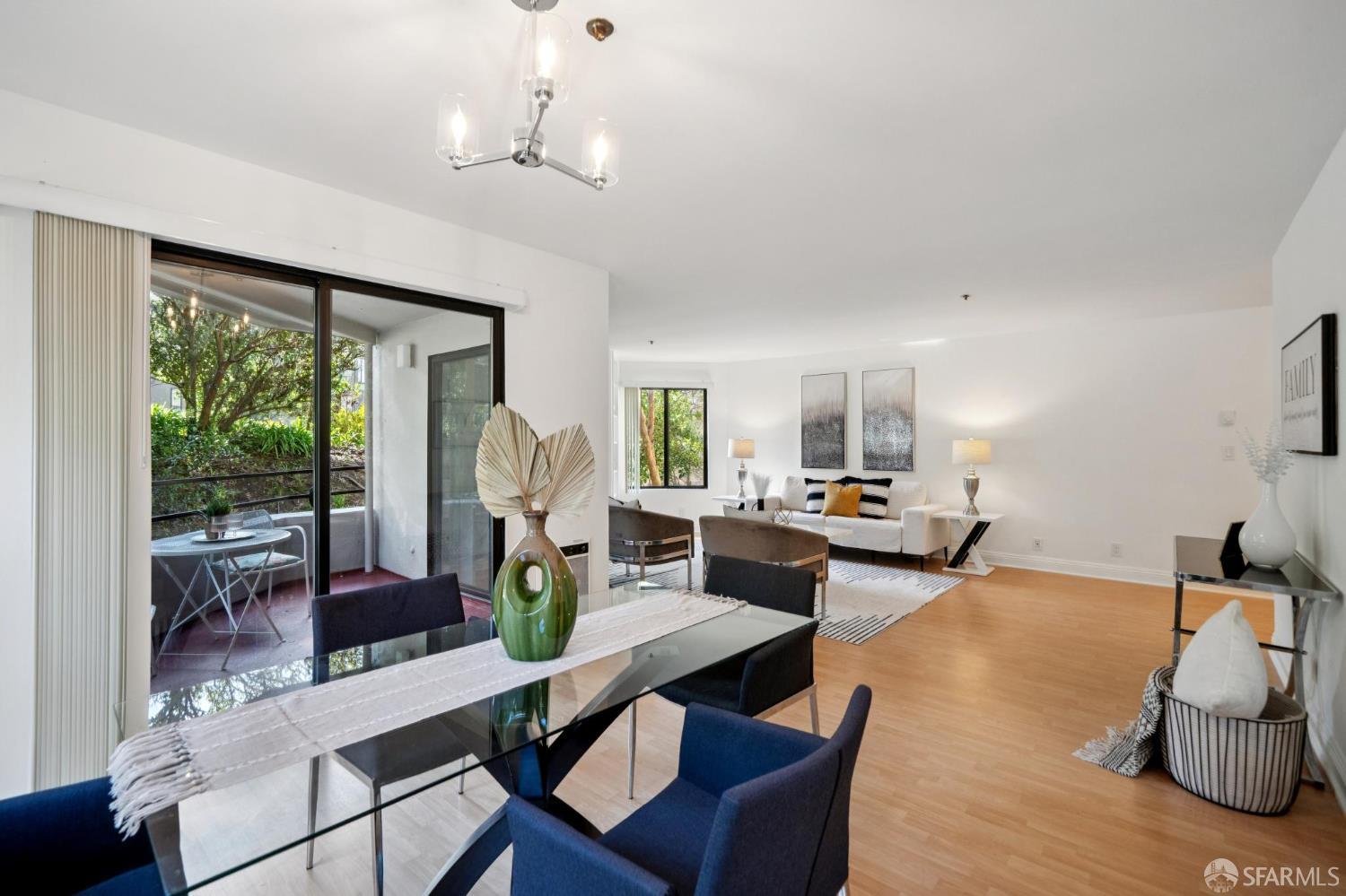 208 N Lake Merced Hills # 1E