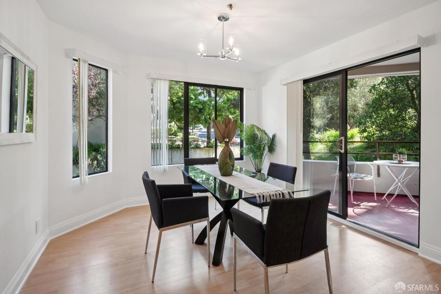 208 N Lake Merced Hills # 1E