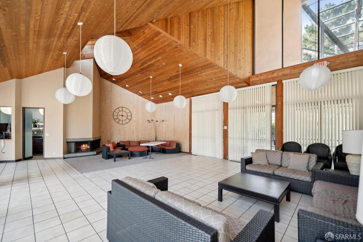 208 N Lake Merced Hills # 1E