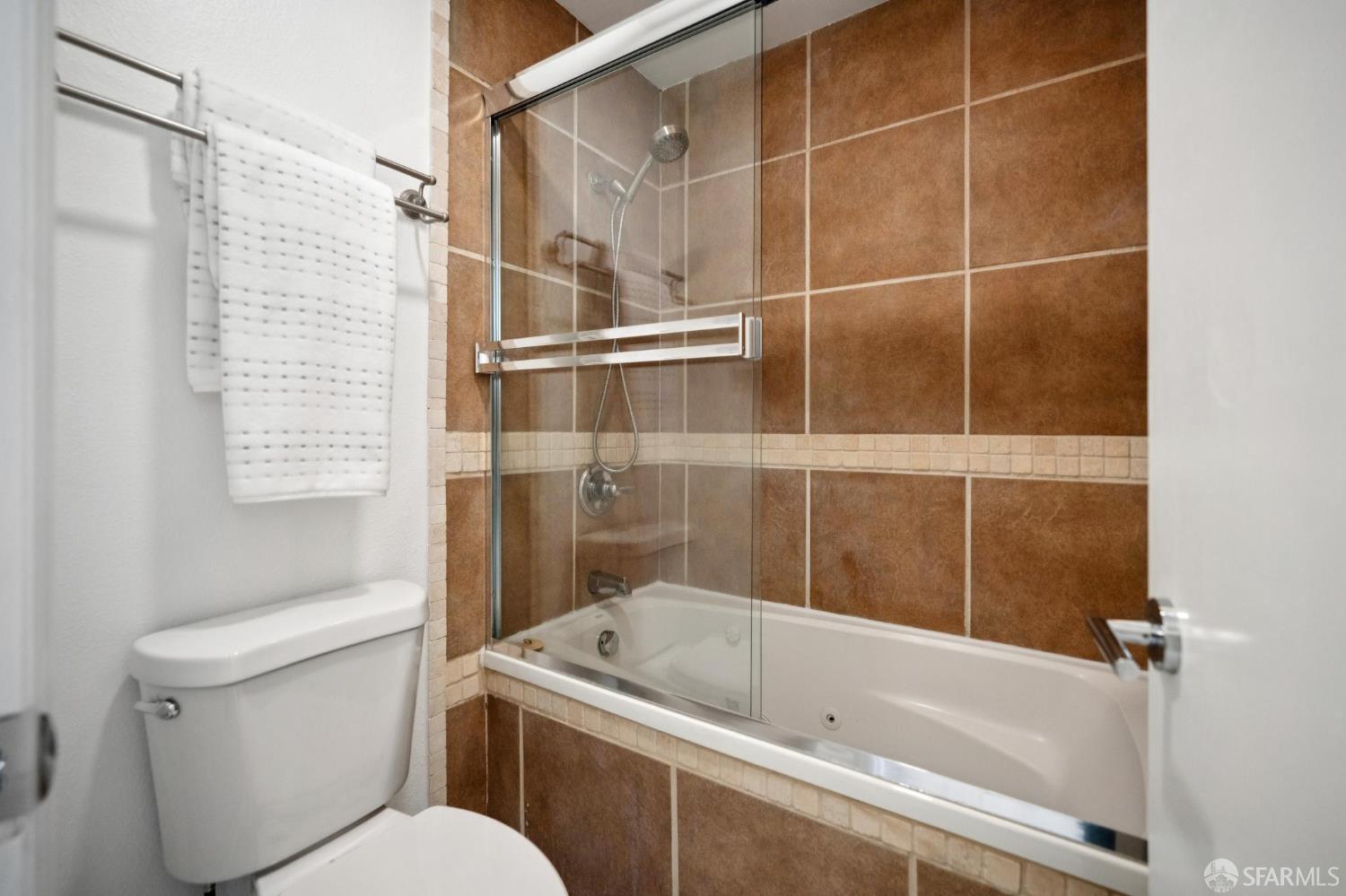 208 N Lake Merced Hills # 1E