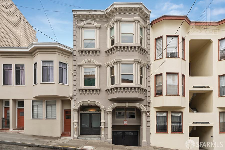 824-826 Vallejo Street