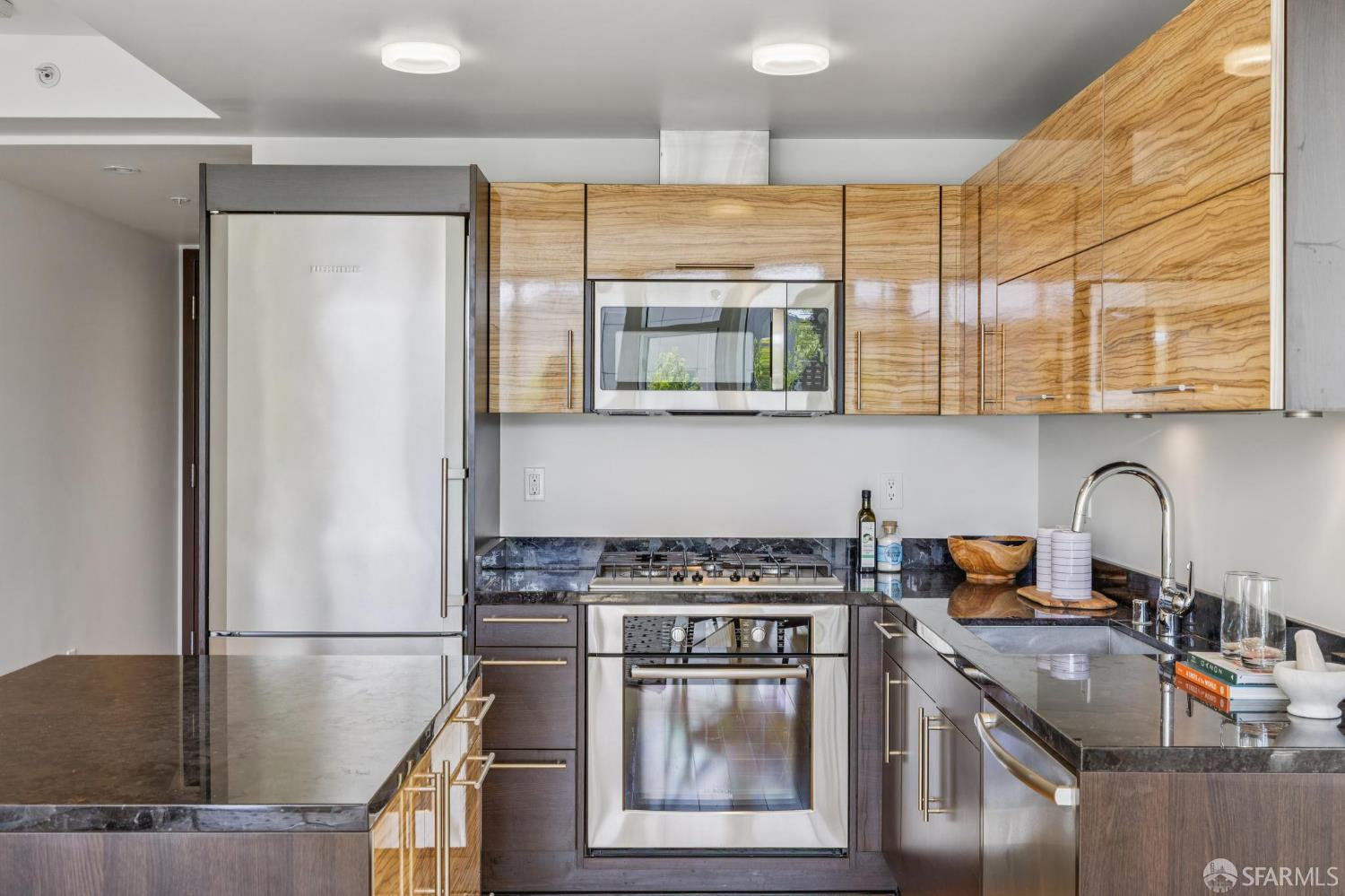 829 Folsom Street # 216