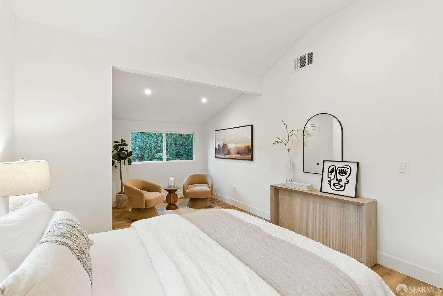 2559 Romley Lane