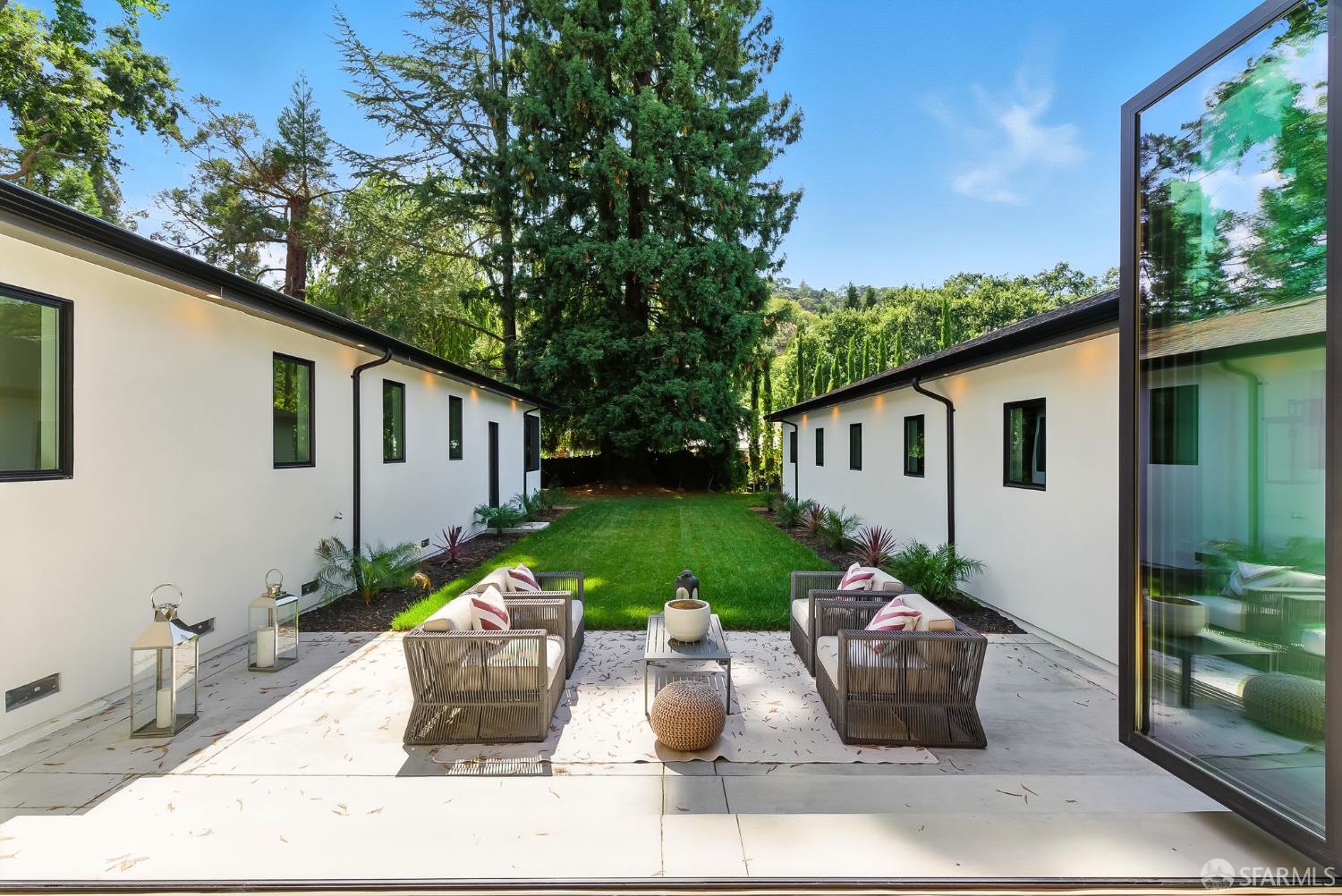 2559 Romley Lane