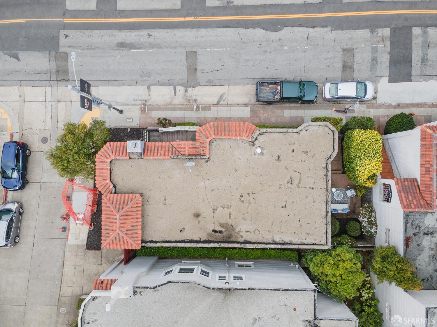 929 Bay Street