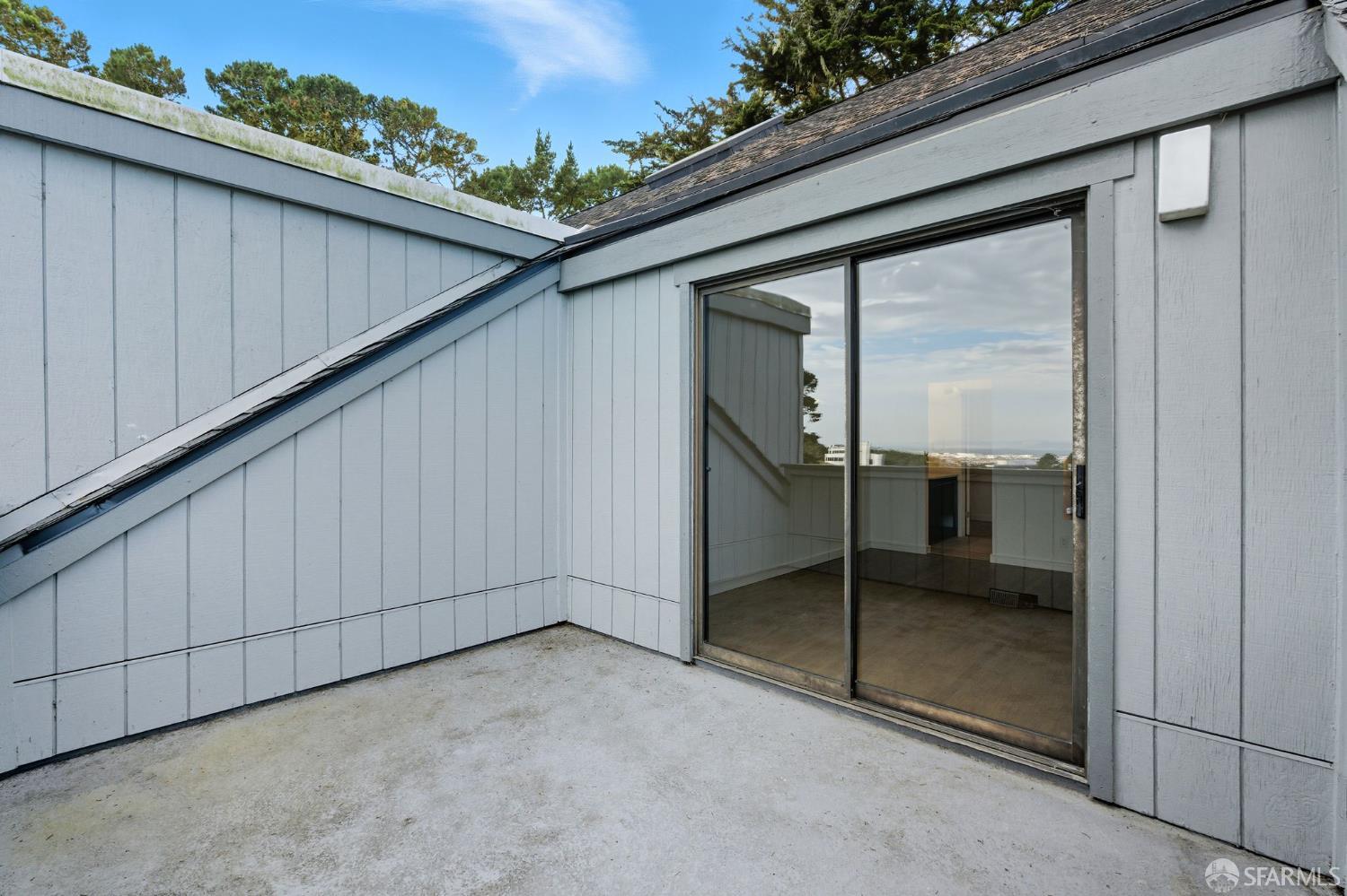 303 Innisfree Drive # 2