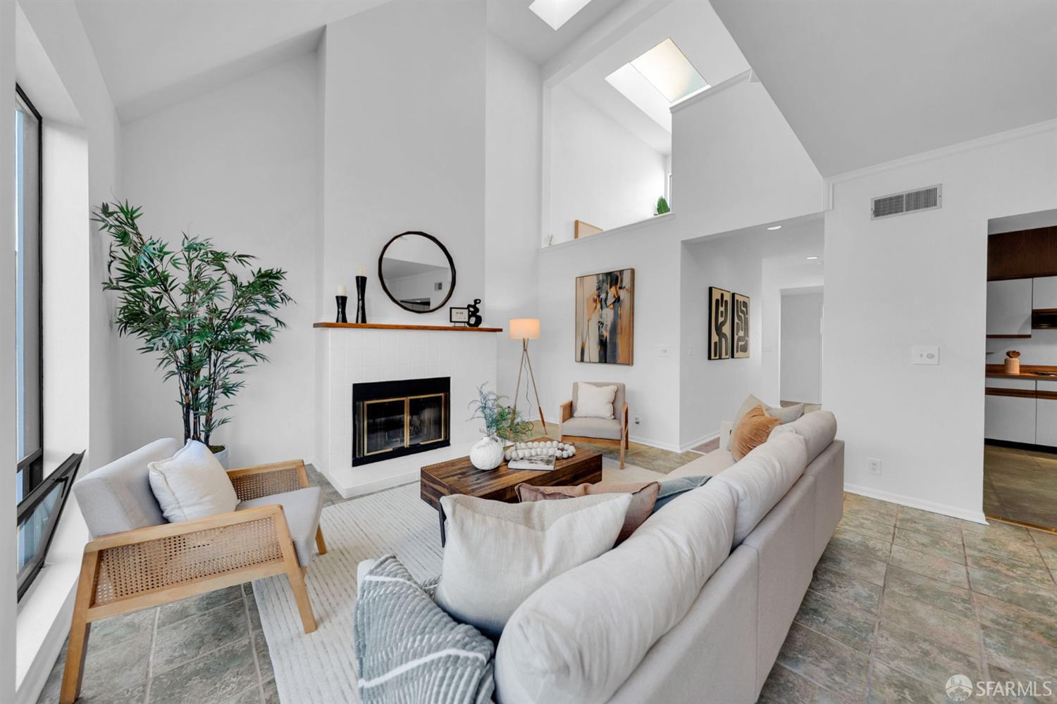 35 Moulton Street # 2