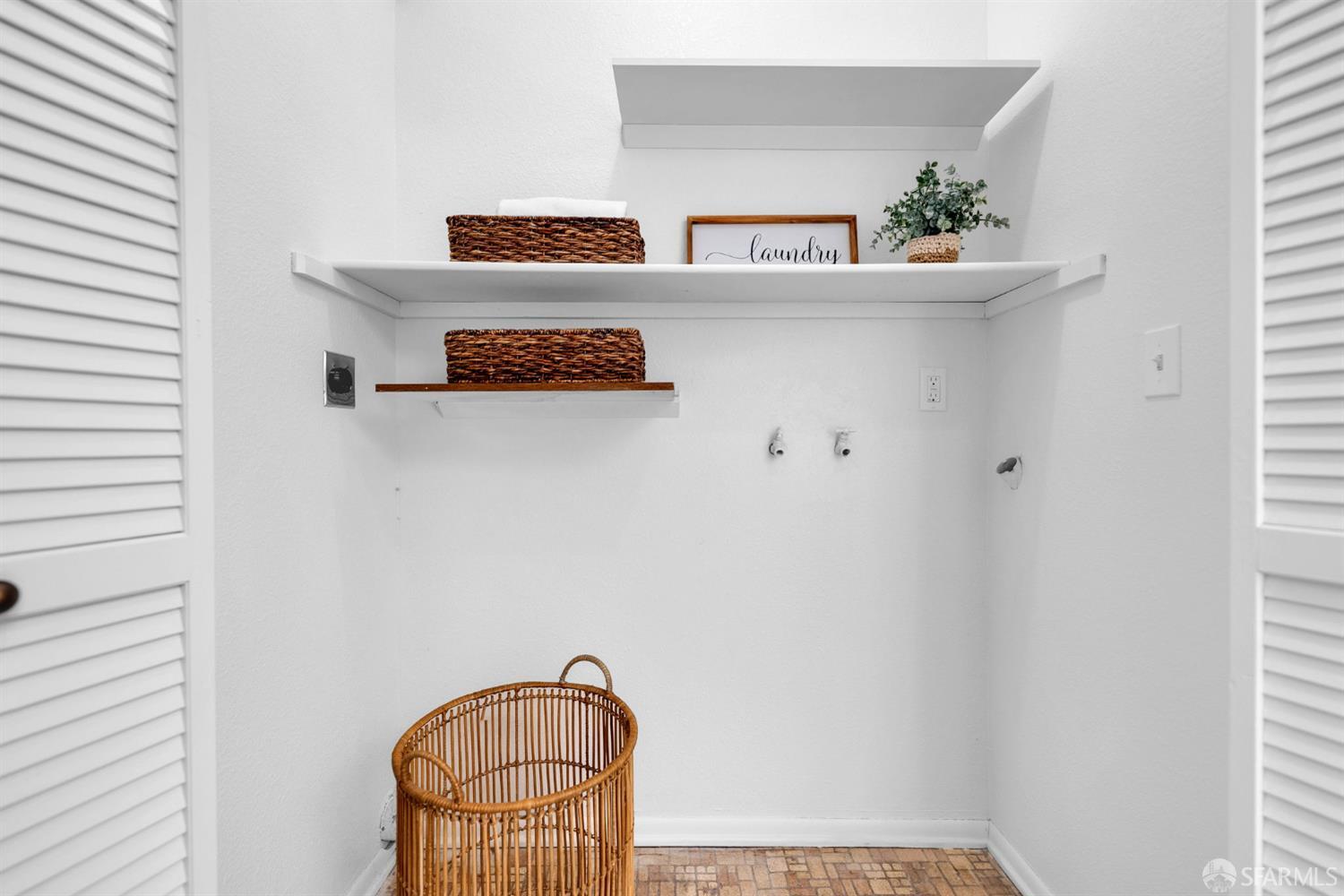 35 Moulton Street # 2