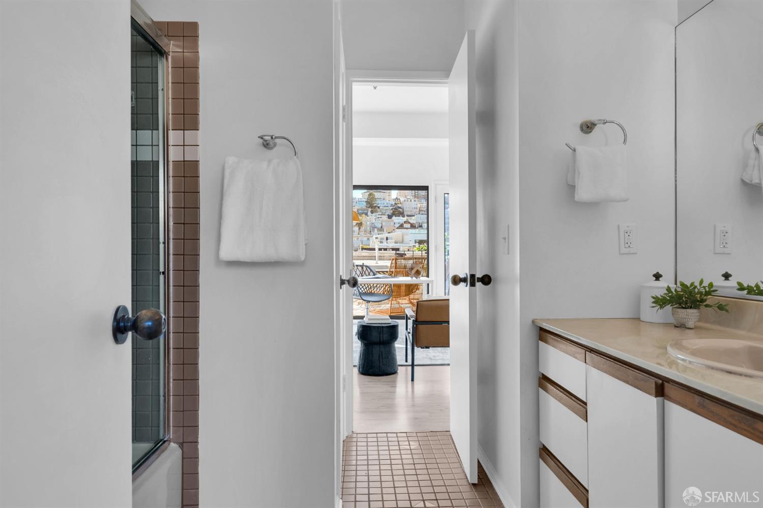 35 Moulton Street # 2
