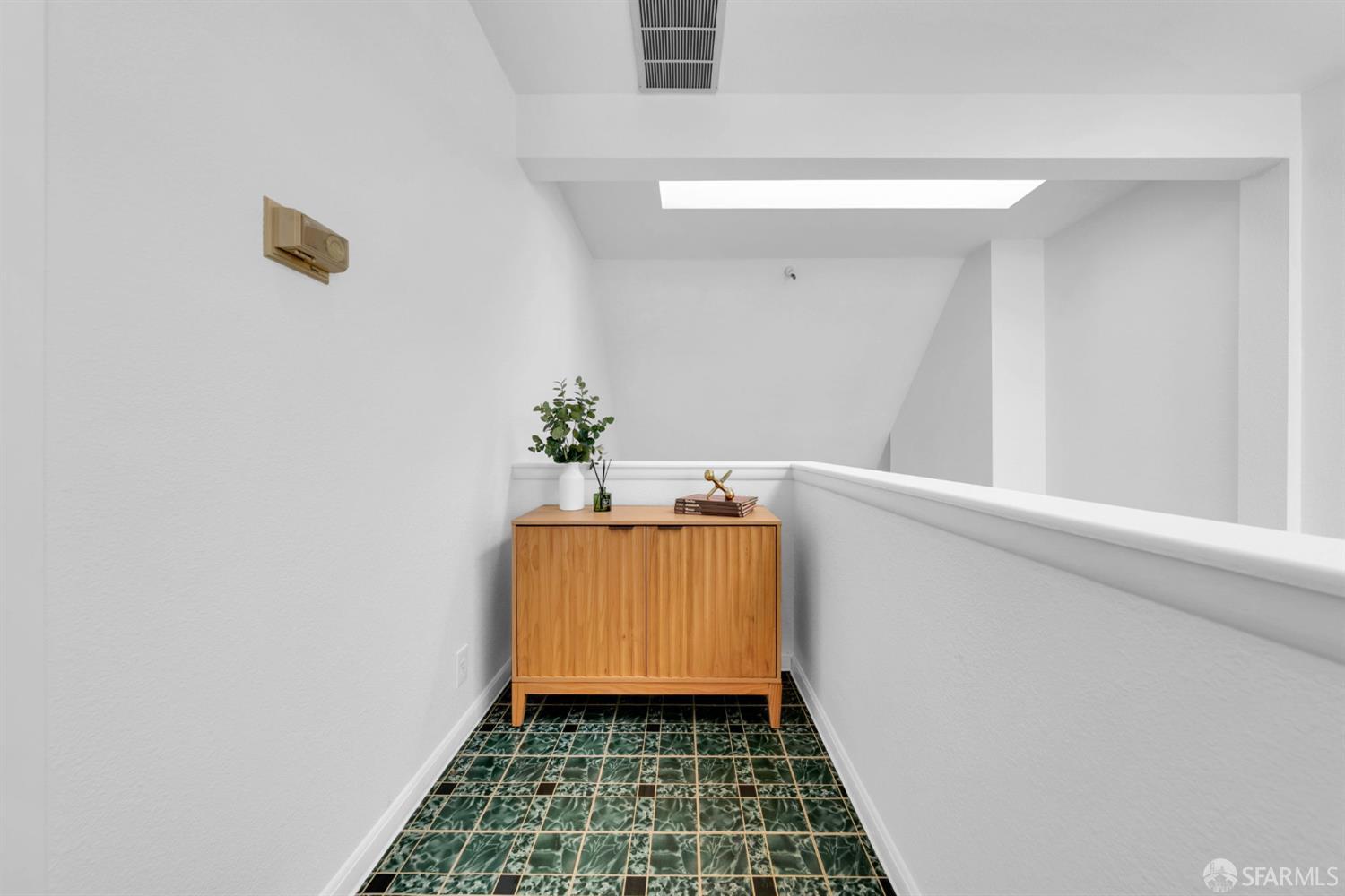 35 Moulton Street # 2