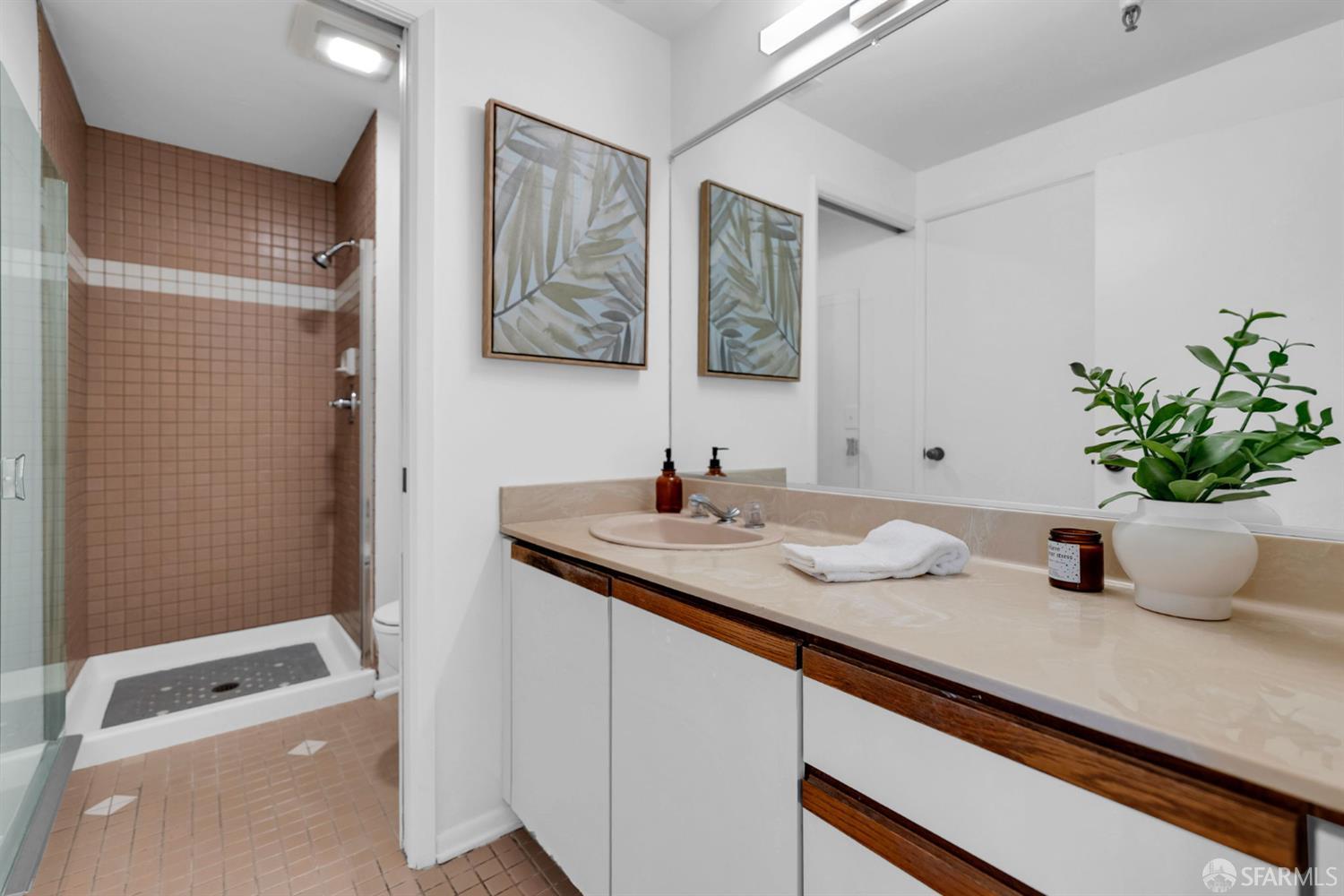 35 Moulton Street # 2