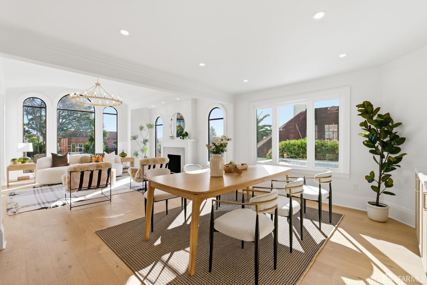315 Colon Avenue