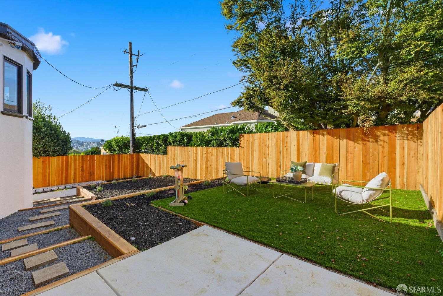 315 Colon Avenue