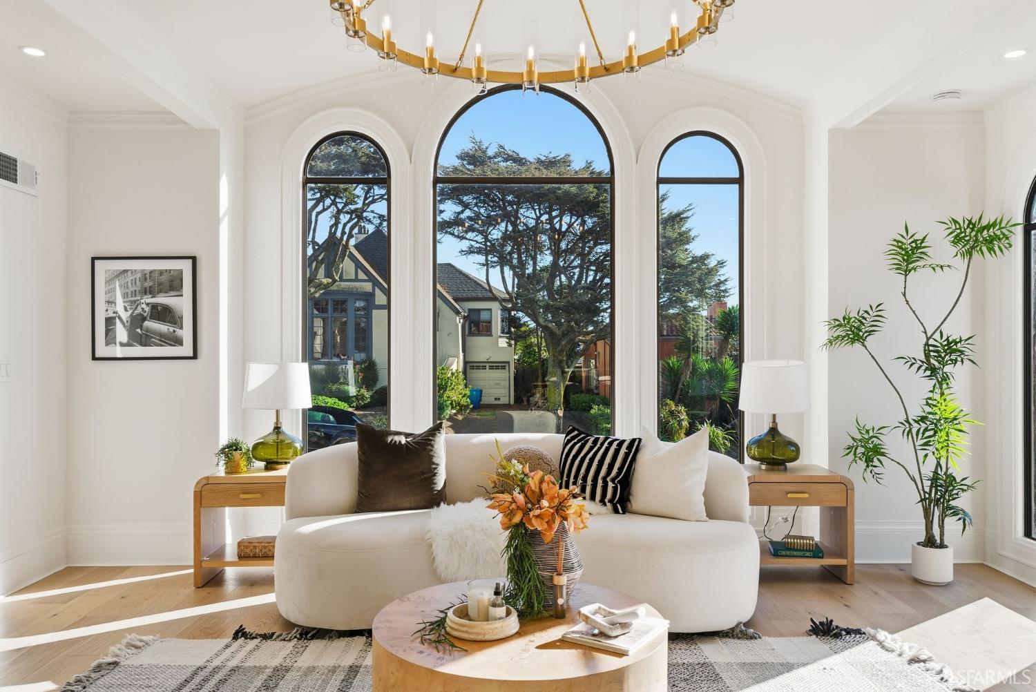 315 Colon Avenue