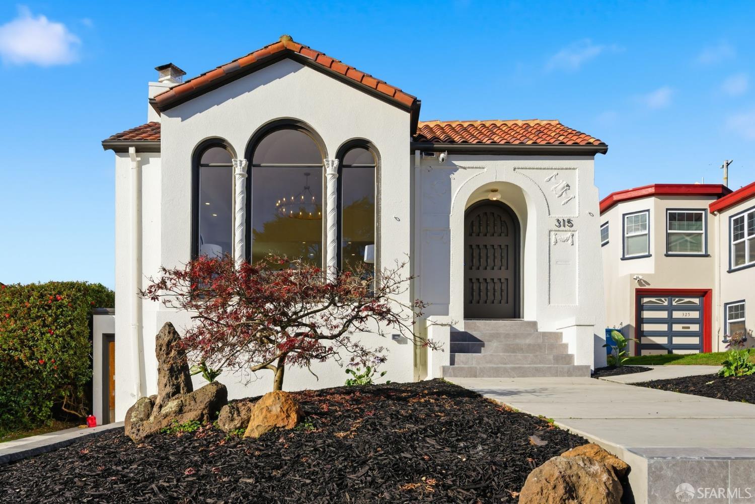 315 Colon Avenue