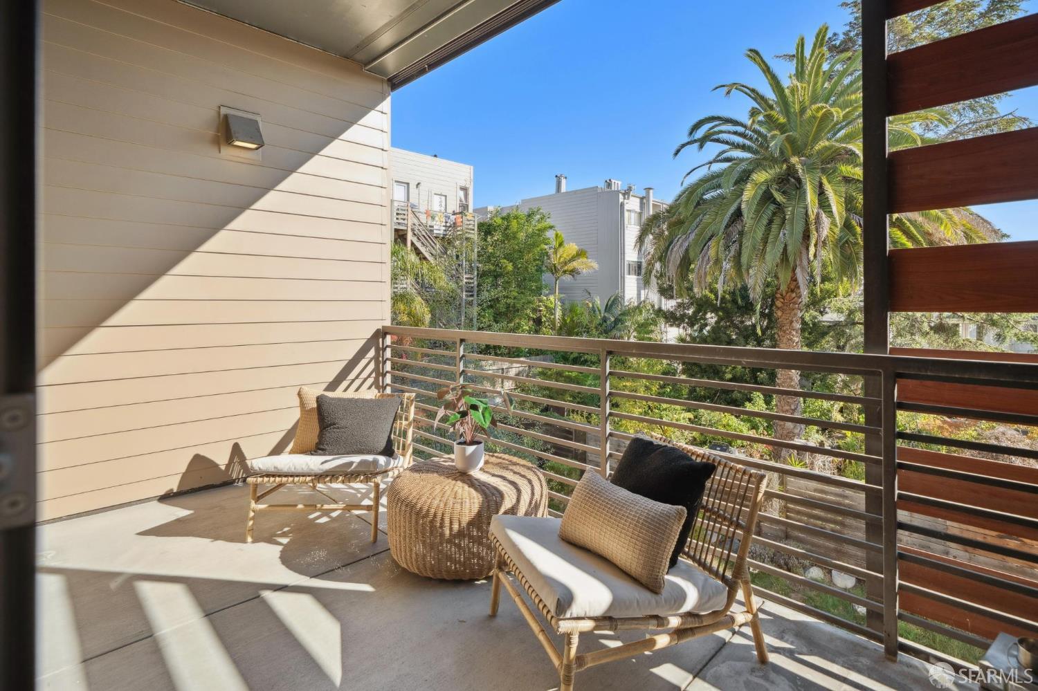 35 Dolores Street # 306