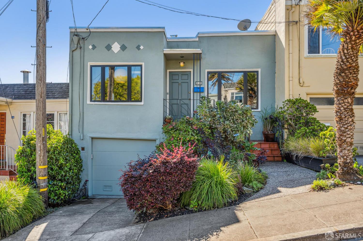 47 Melrose Avenue