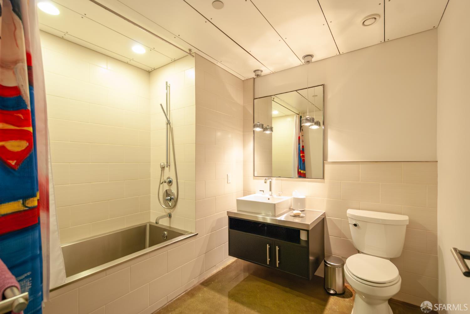 2 Mint Plaza # 905