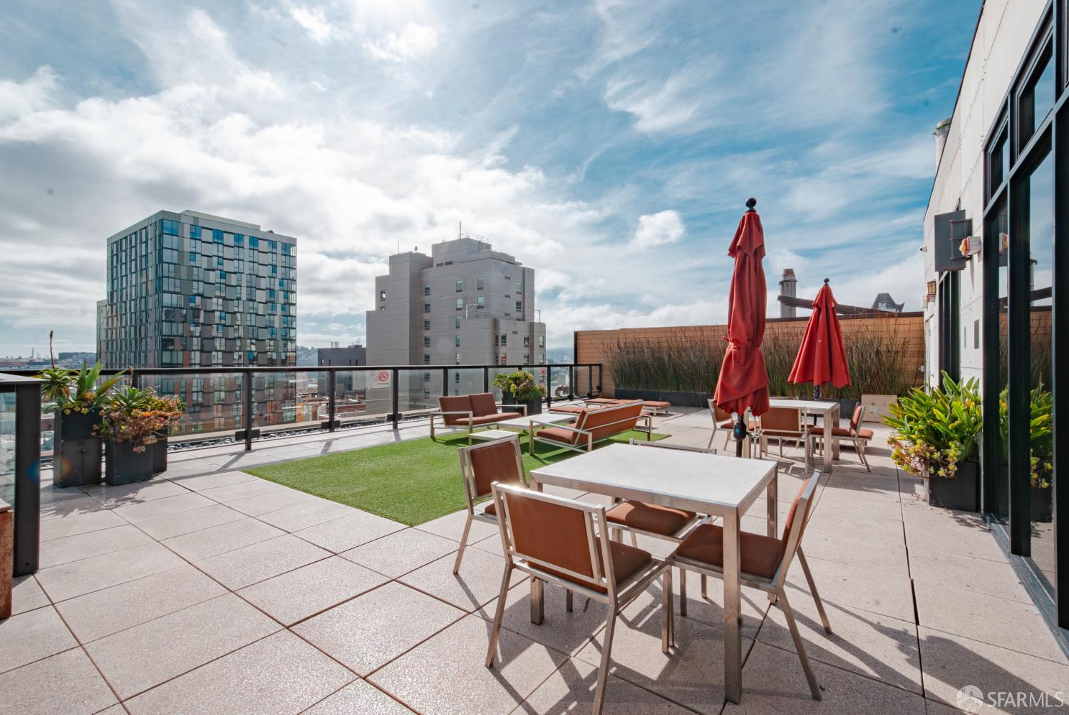 2 Mint Plaza # 905