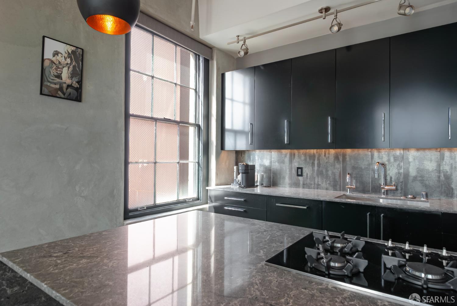 2 Mint Plaza # 905