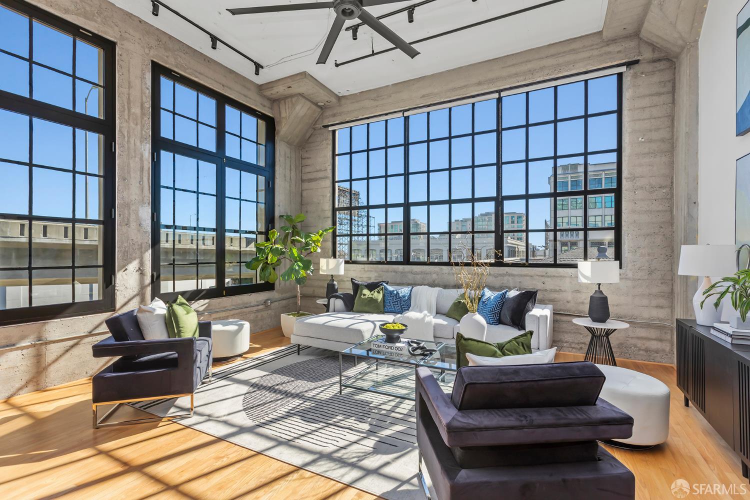 461 2nd Street # 461T