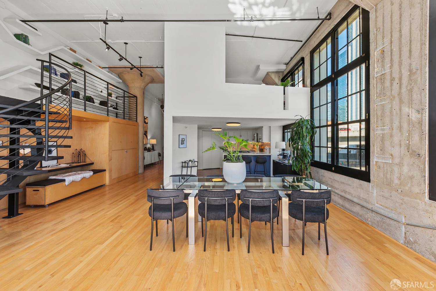 461 2nd Street # 461T