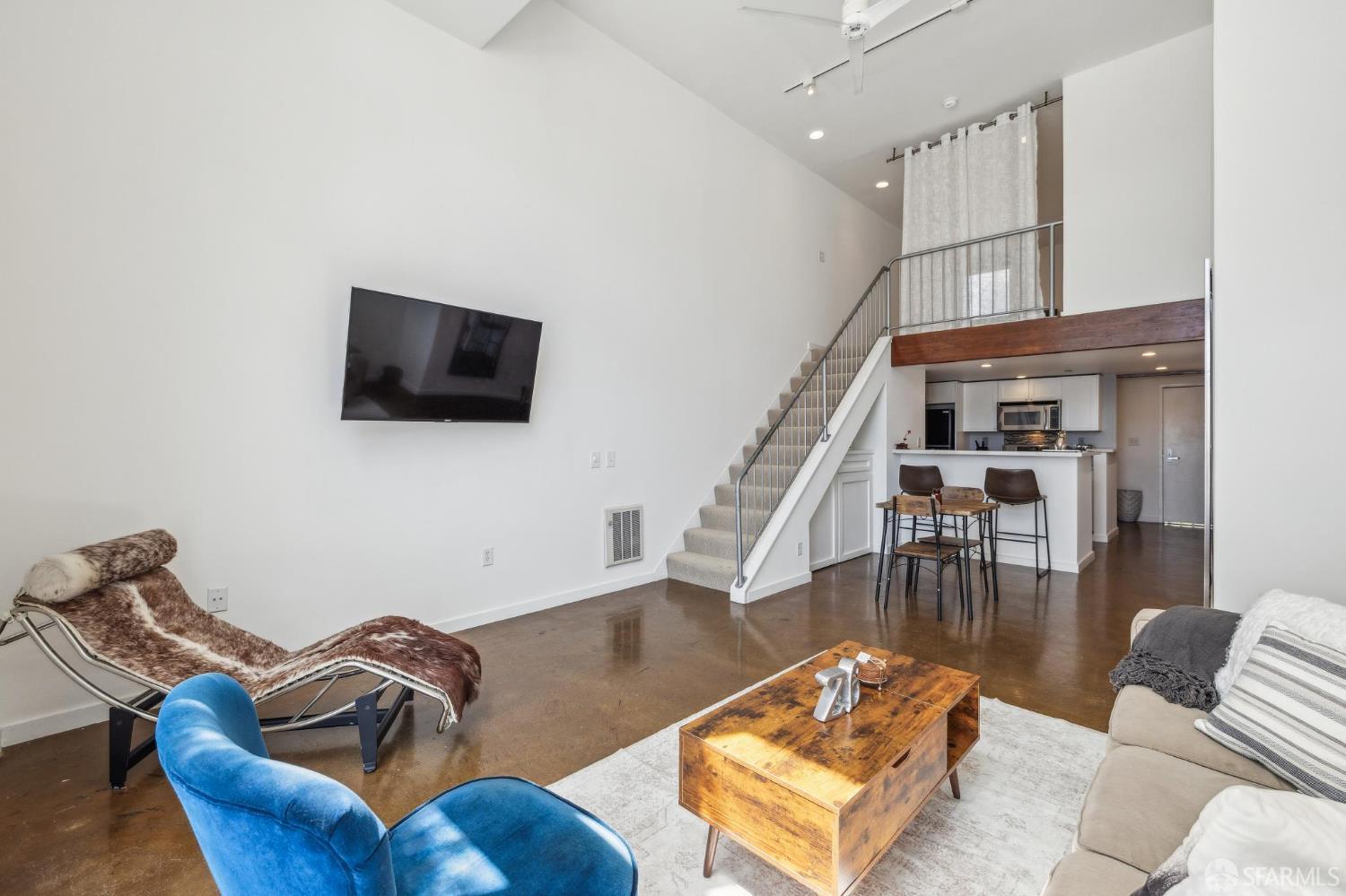 1800 Bryant Street # 101