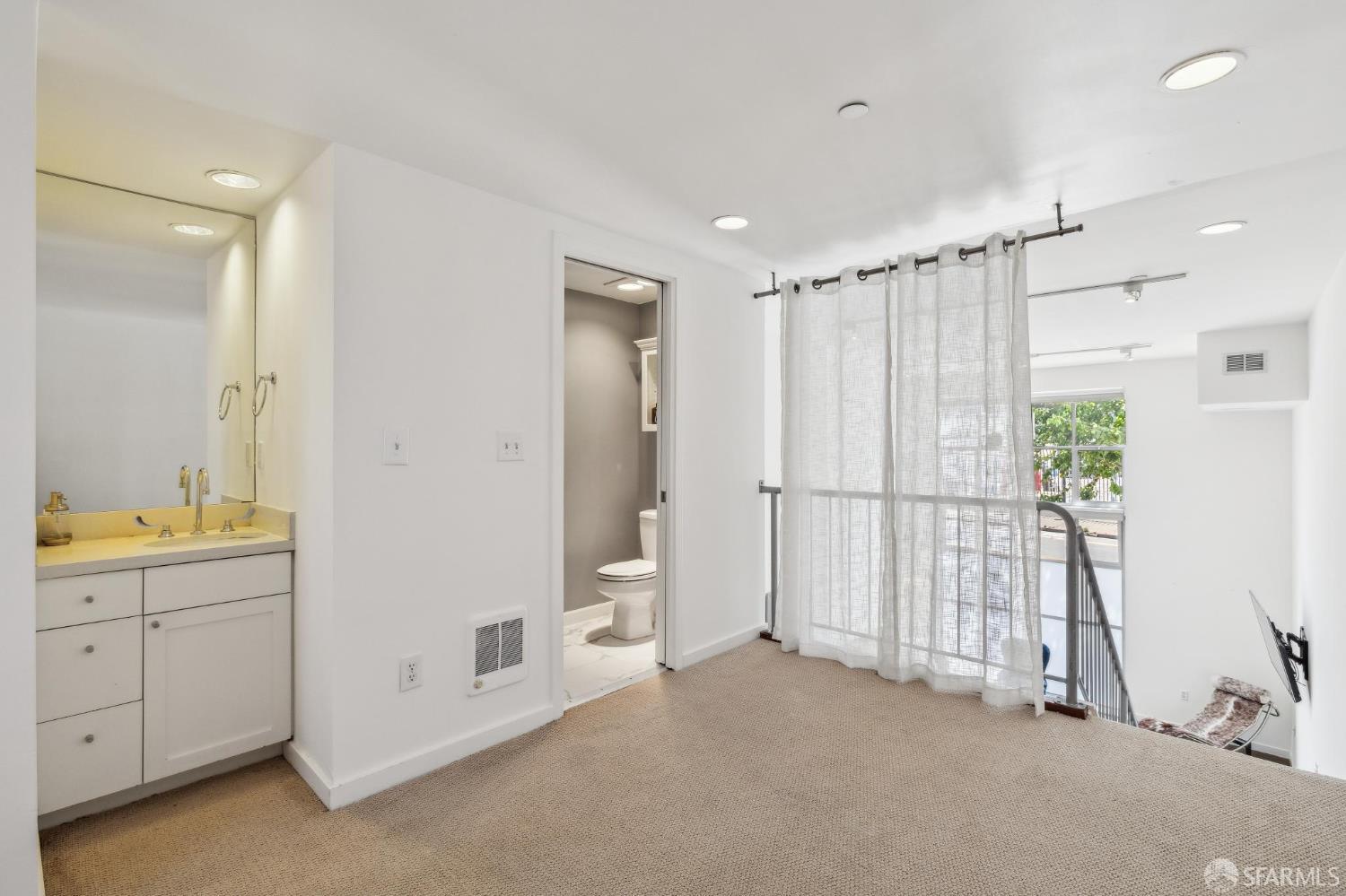 1800 Bryant Street # 101