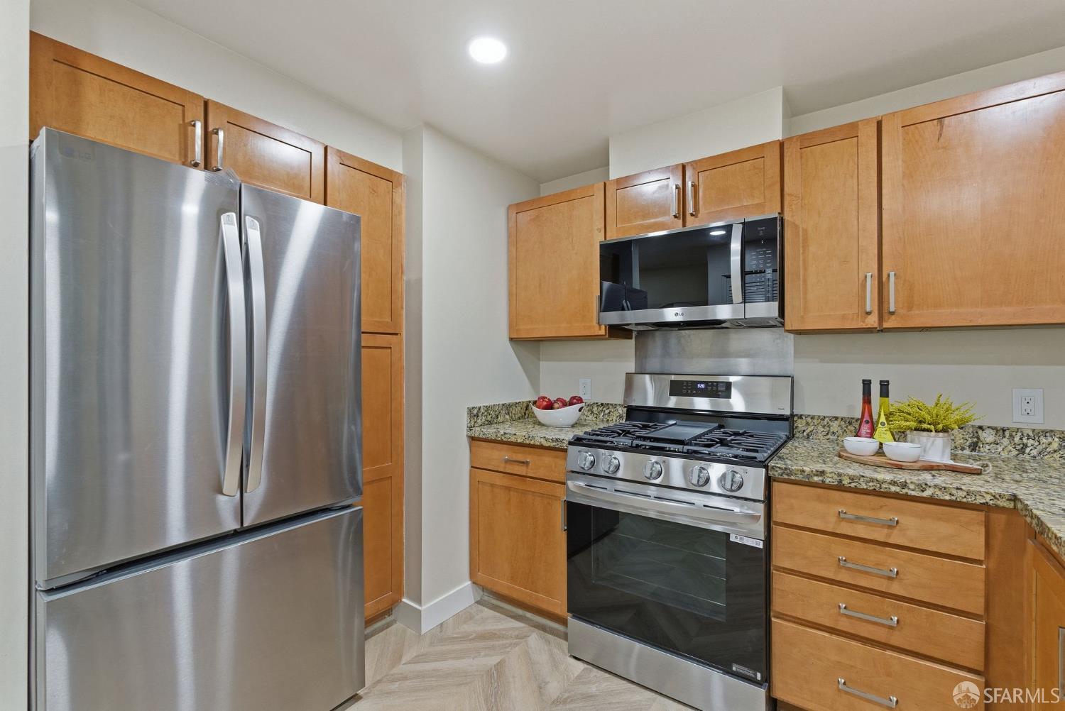 81 Frank Norris Street # 201