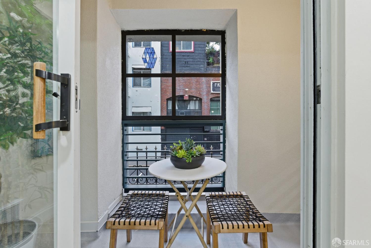 81 Frank Norris Street # 201