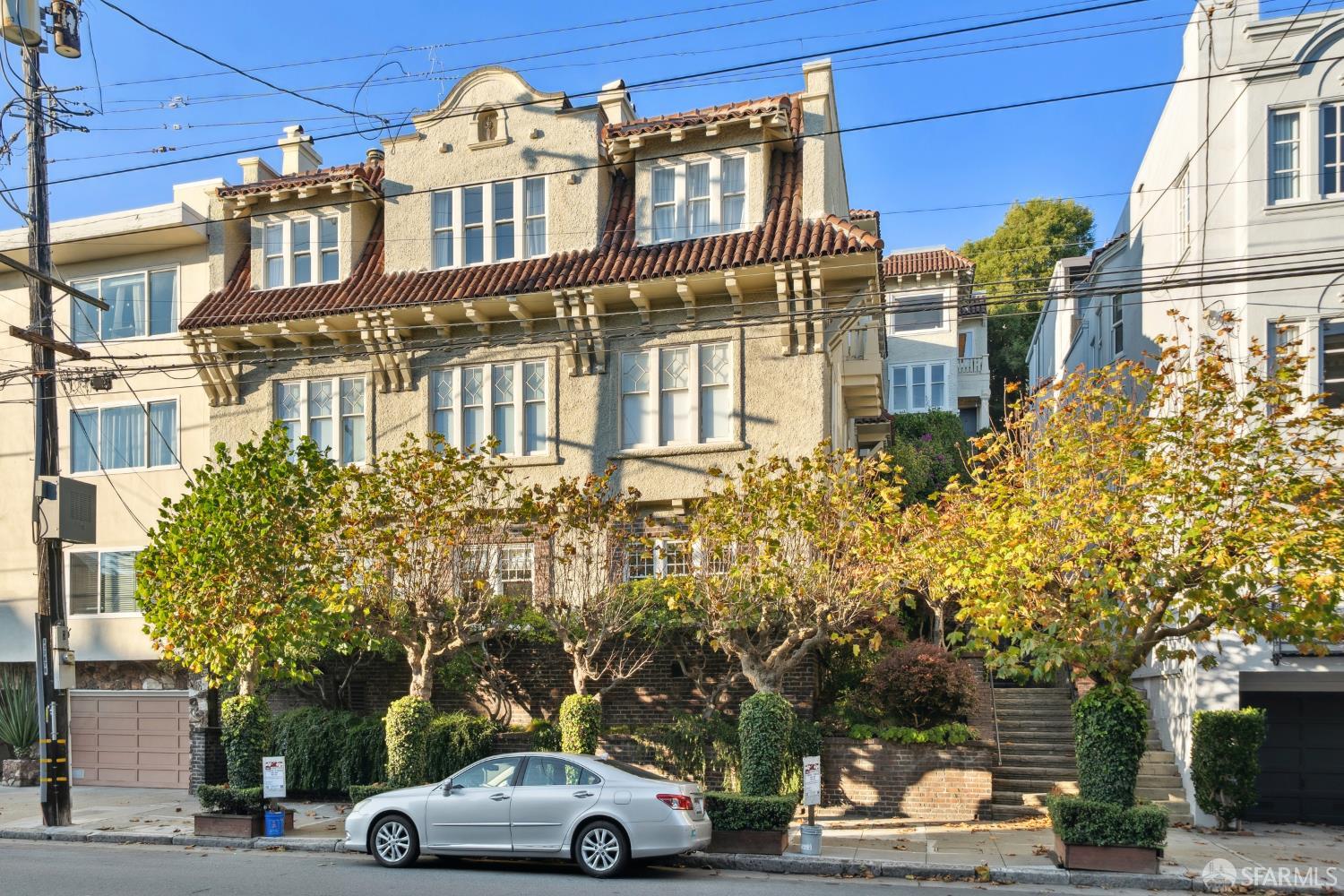 2888 Jackson Street