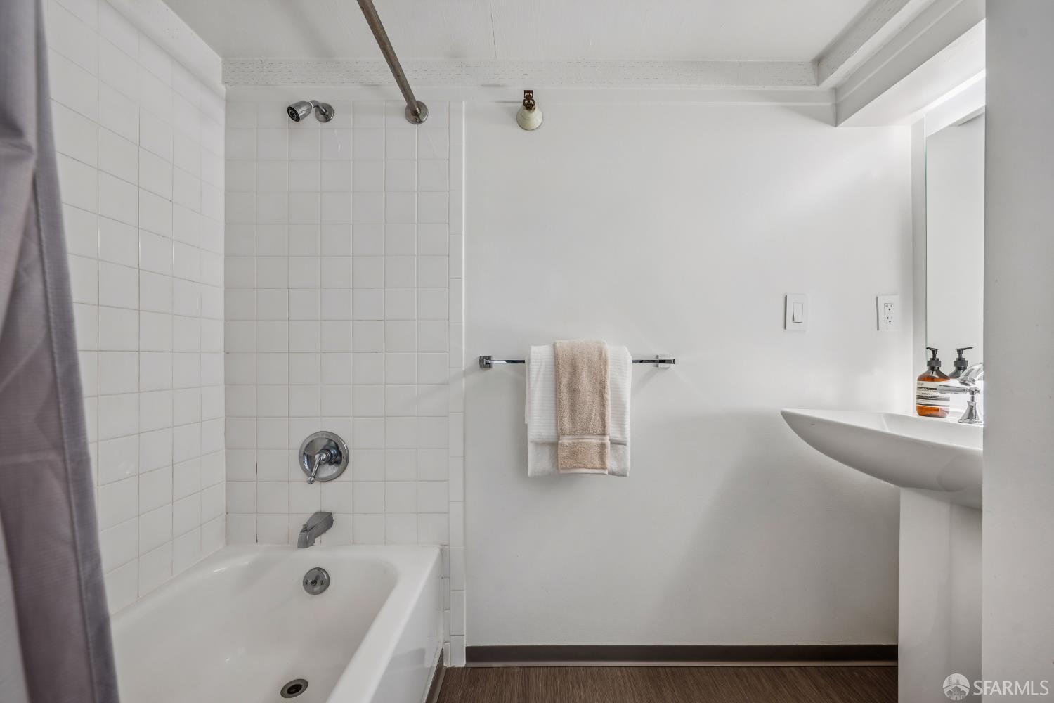 601 4th Street # 209