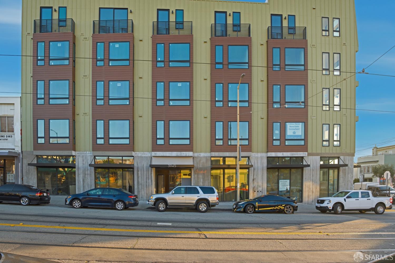 3945 Judah Street # 102