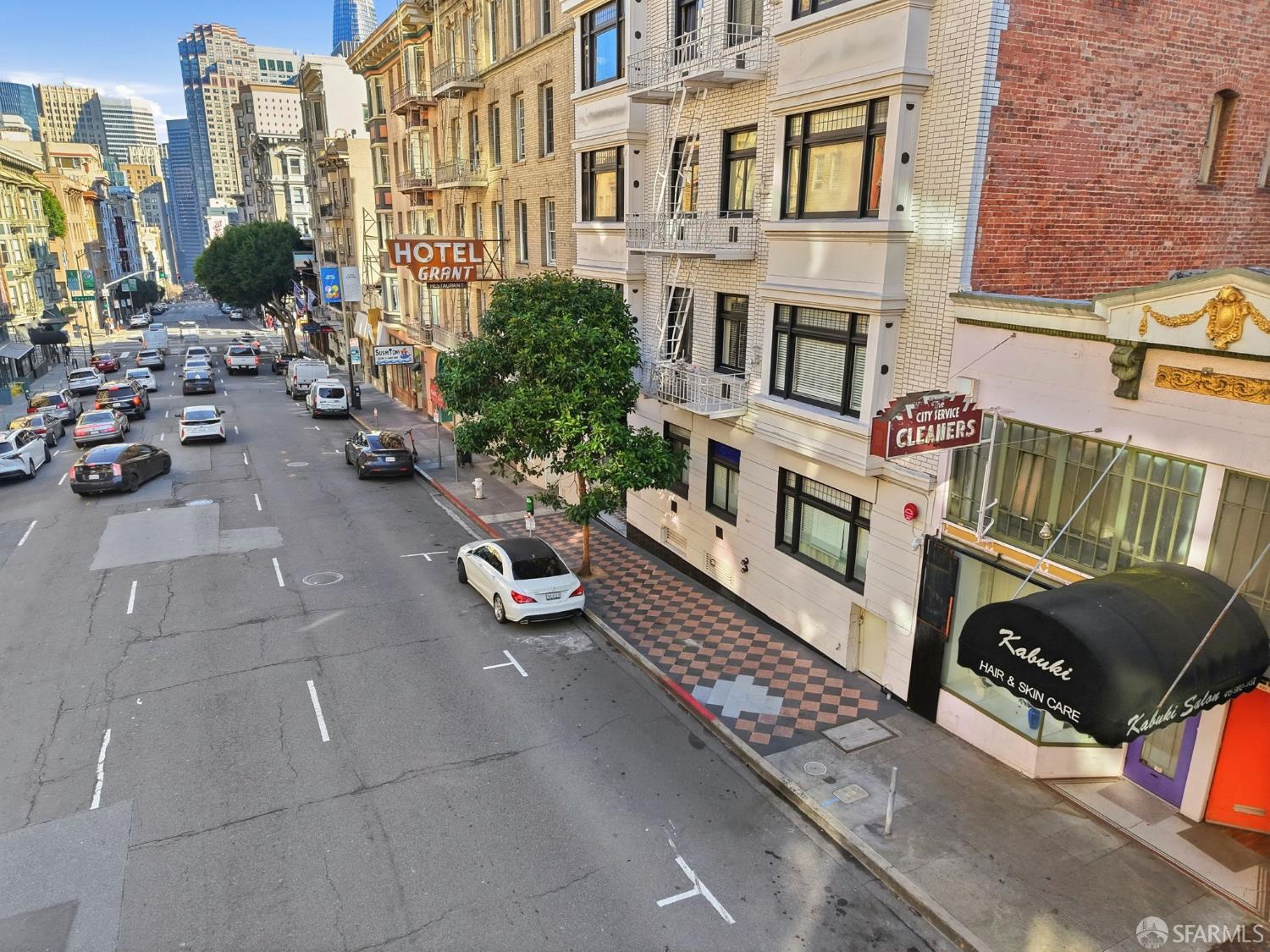767 Bush Street