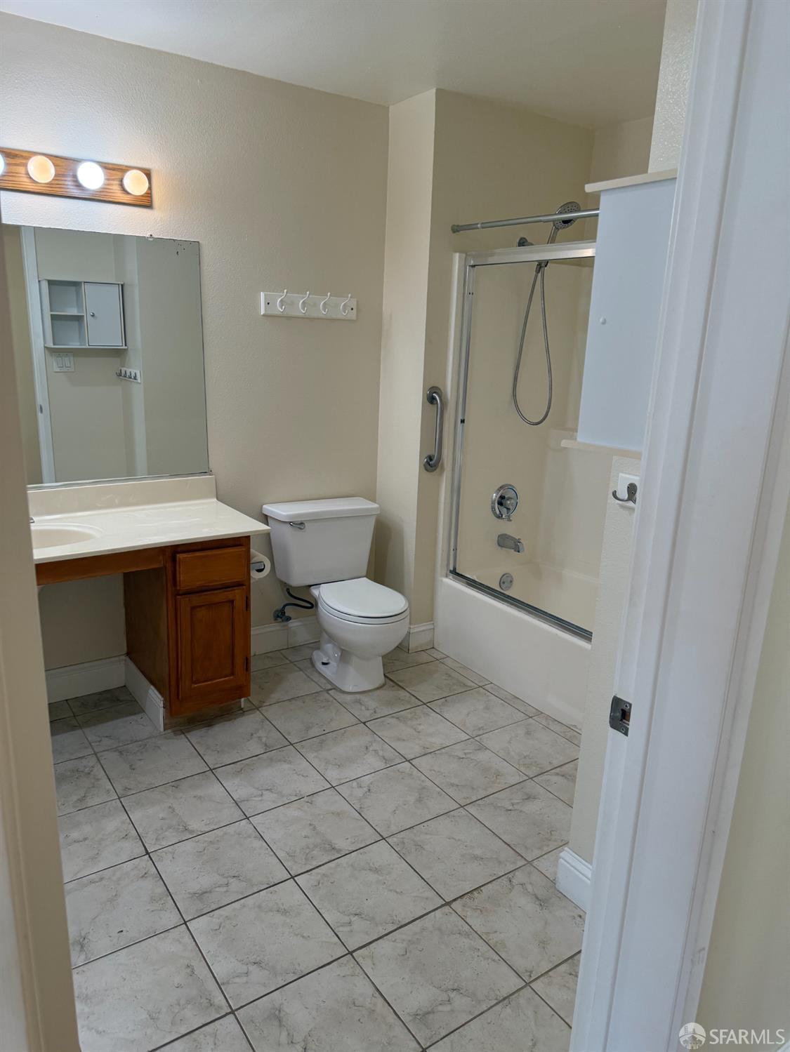 2225 23rd Street # 201