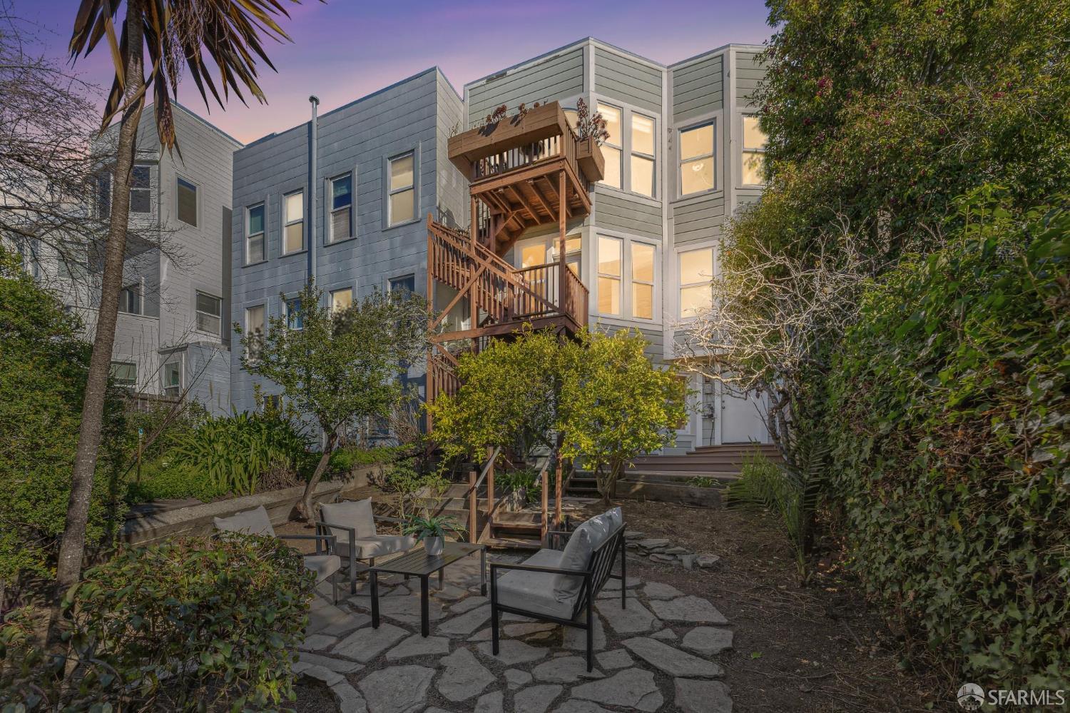 1180 Dolores Street