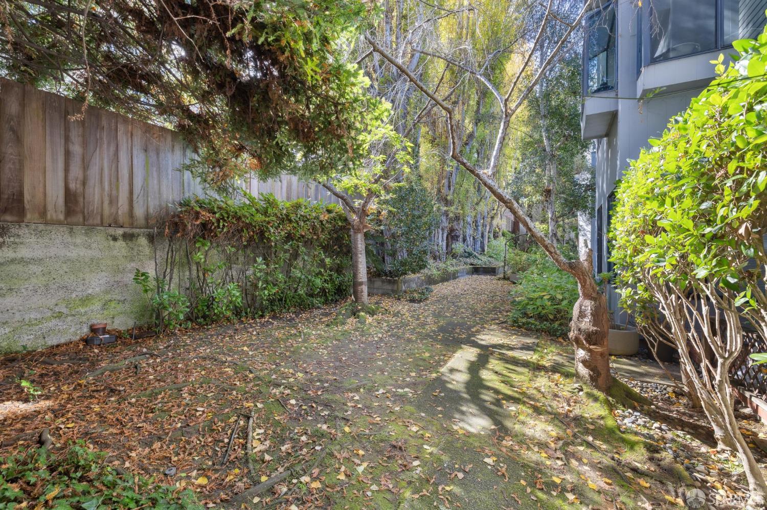 1755 Filbert Street # 1K