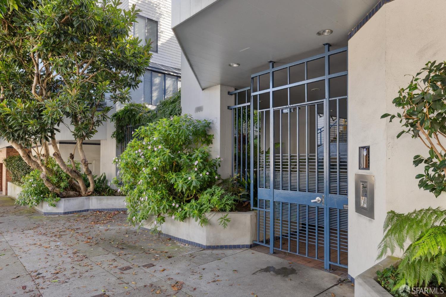 1755 Filbert Street # 1K