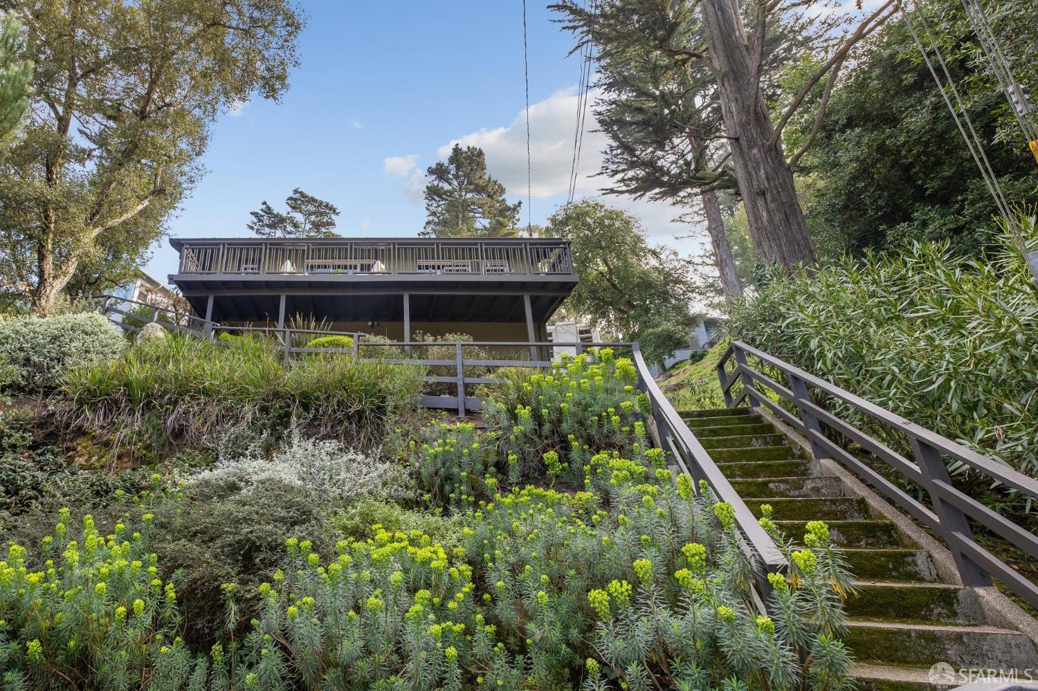 6340 Melville Drive