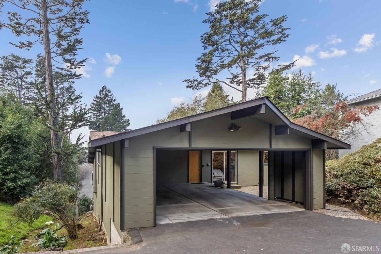 6340 Melville Drive