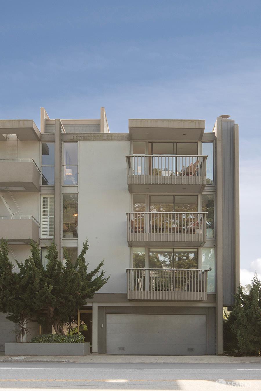5004 Diamond Heights Boulevard