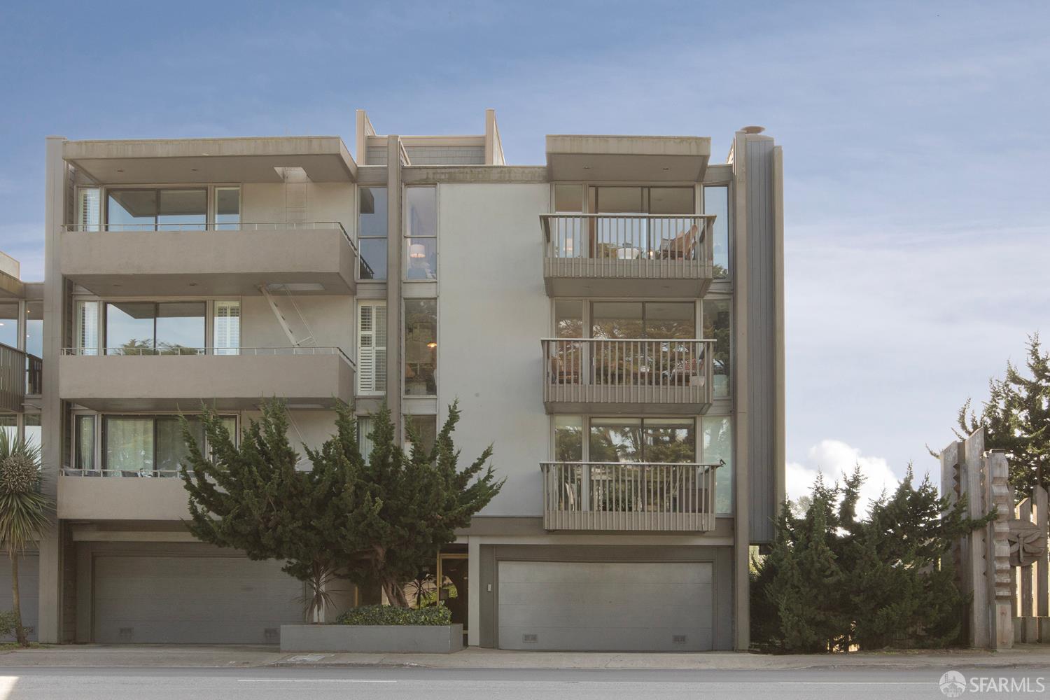 5004 Diamond Heights Boulevard